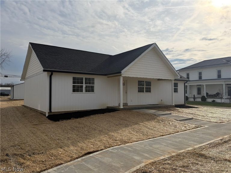165 3rd Street, Frazeysburg, OH - Photo 5