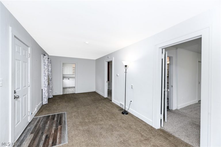 575 Park Road, Painesville, OH - Photo 5