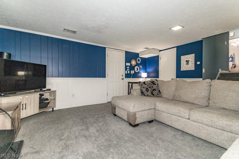 7109 Jefferson Drive, Mentor, OH - Photo 8