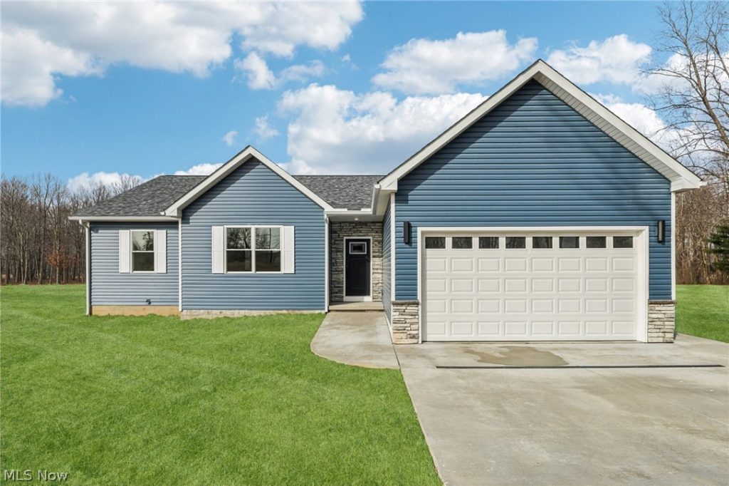 6535 north ridge Road, Geneva, OH