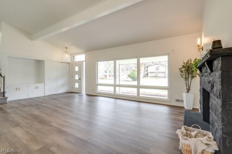 419 Briar Avenue, North Canton, OH - Photo 4