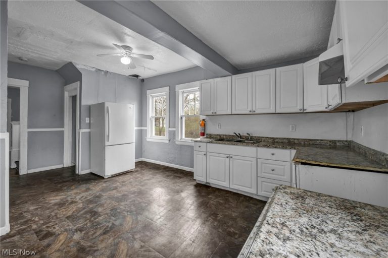 14819 Westropp Avenue, Cleveland, OH - Photo 6