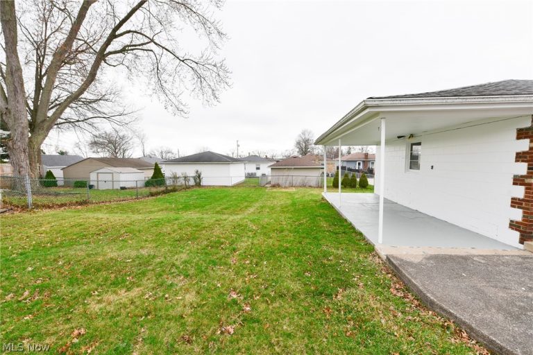 490 Stephens Road, Akron, OH - Photo 4