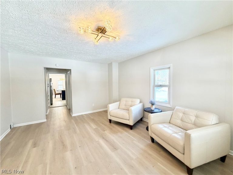 8720 Olde 8 Road, Northfield, OH - Photo 3