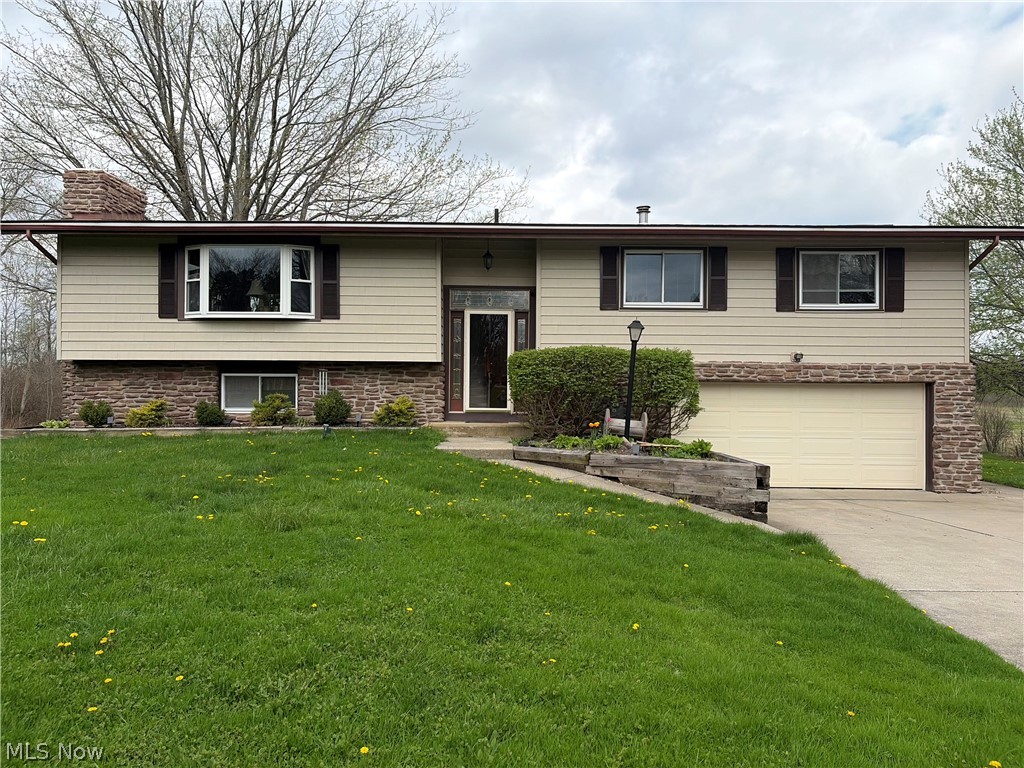 2633 Bartlett Road, Mantua, OH