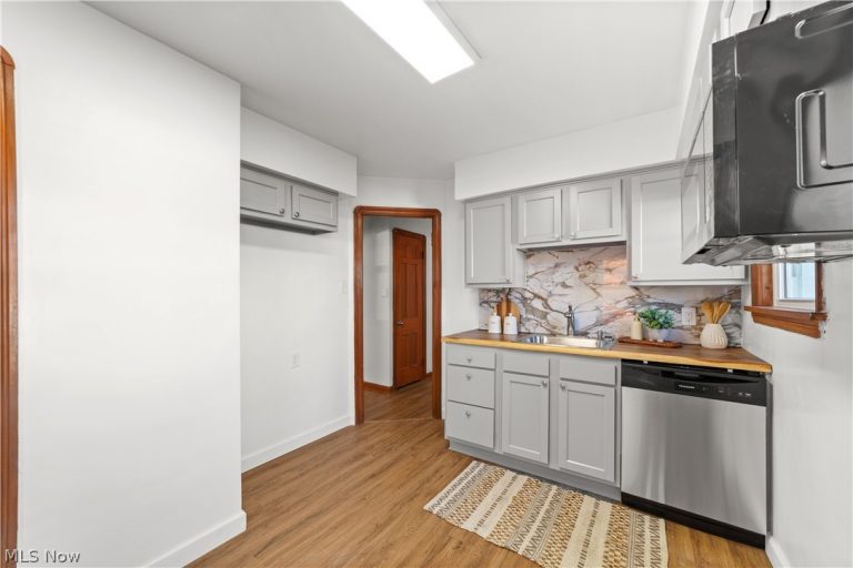 4484 57th Street, Cleveland, OH - Photo 6