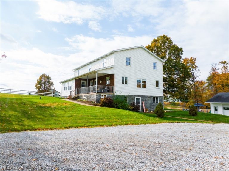 8383 Hoy Road, Fredericksburg, OH - Photo 5