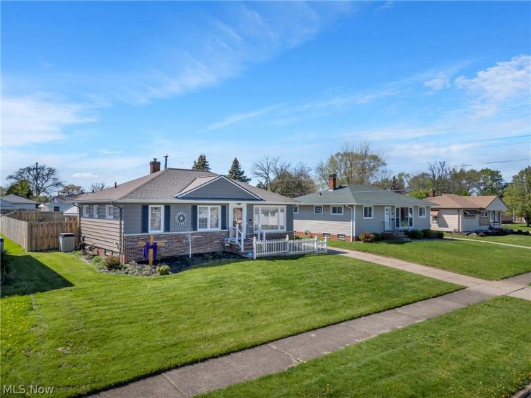 5590 Queens Highway, Parma, OH - Photo 5