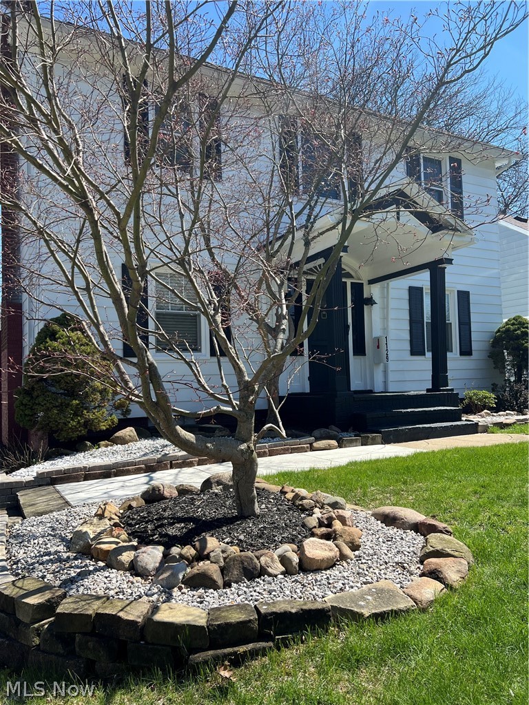 1129 Avon Street, Akron, OH - Photo 2