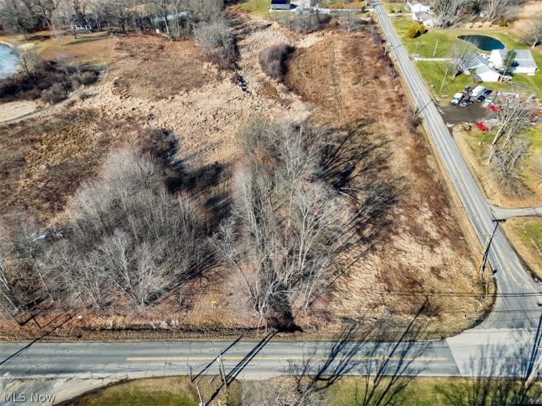 Randolph Road, Mogadore, OH - Photo 3