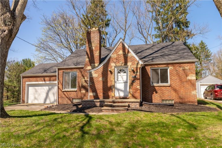 1521 Edgemoor Avenue, Akron, OH, 44313