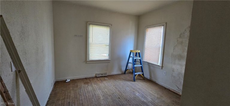 505 266th Street, Euclid, OH - Photo 4