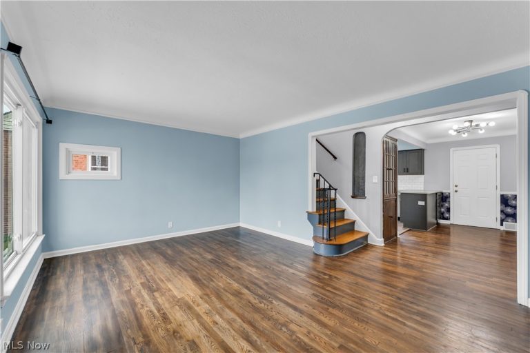 4186 Lambert Road, South Euclid, OH - Photo 5