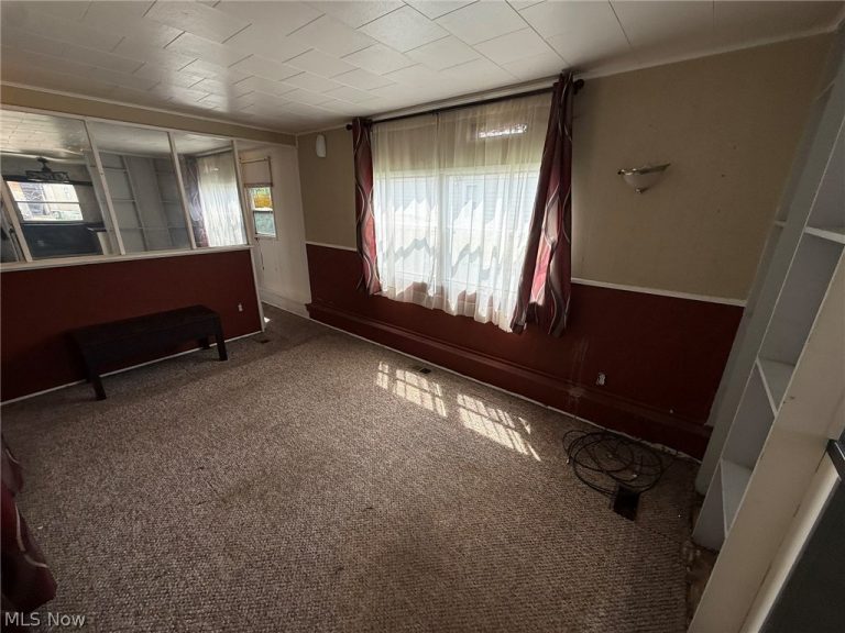 610 Karen Avenue, New Philadelphia, OH - Photo 6