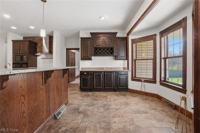 181 Margor Drive, Conneaut, OH - Photo 6