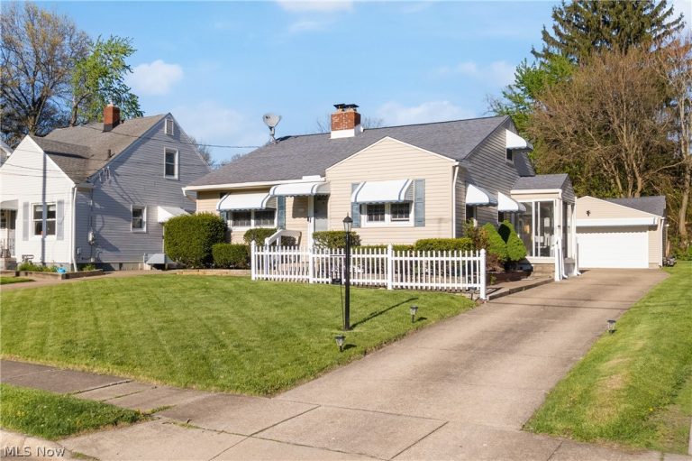 1269 Atwood Avenue, Akron, OH - Photo 2