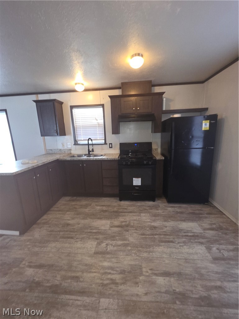 8269 Russell Lane, Cleveland, OH - Photo 4