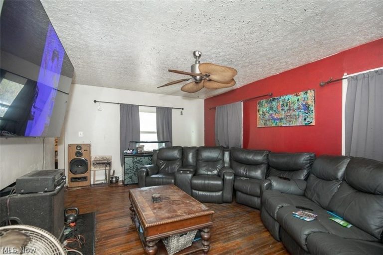 13407 Third Avenue, East Cleveland, OH - Photo 6