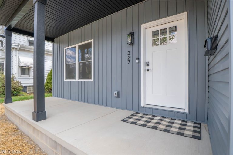 227 Madison Street, Ravenna, OH - Photo 5