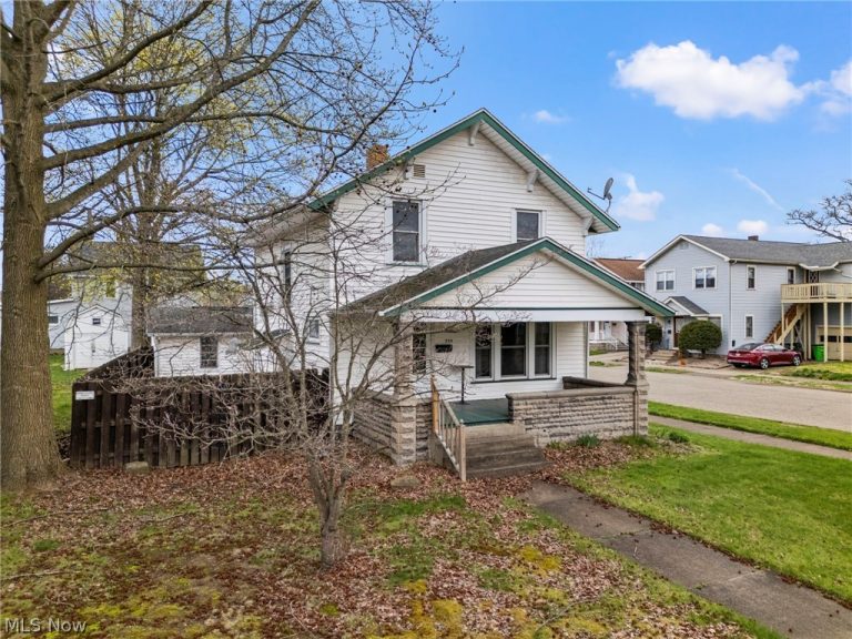 938 Race Street, Dover, OH - Photo 3