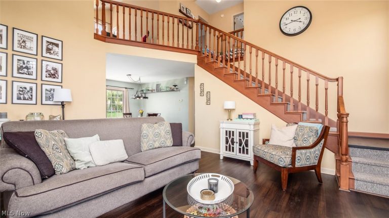 360 Walters Way, Zanesville, OH - Photo 8