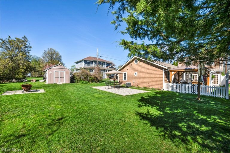 5814 Poplar Avenue, Port Clinton, OH - Photo 3