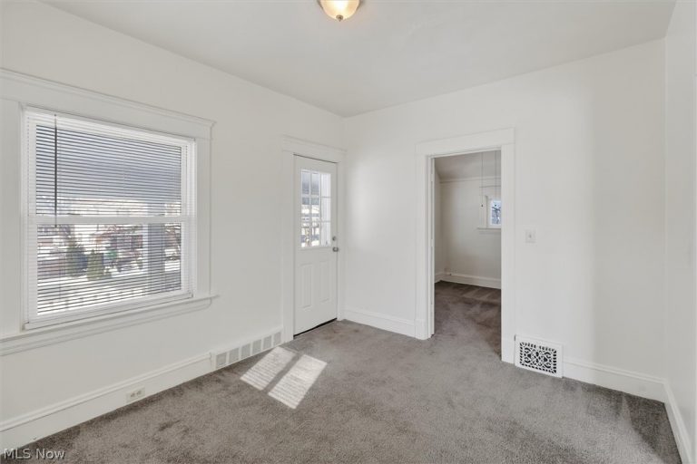 3343 84th Street, Cleveland, OH - Photo 5