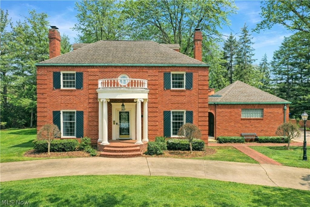 641 Fairway Drive, Warren, OH
