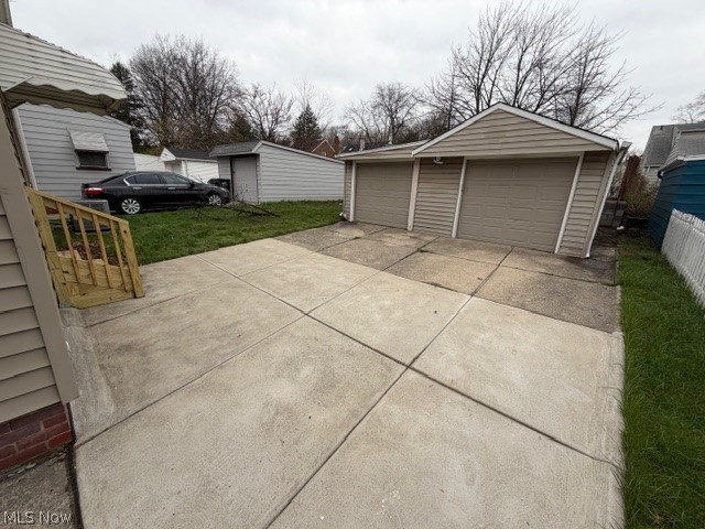 11005 Brunswick Avenue, Garfield Heights, OH - Photo 2