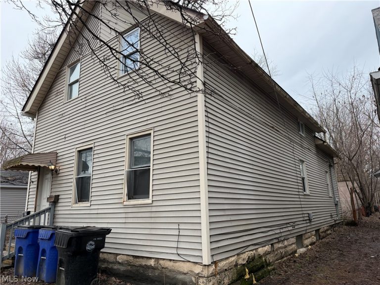 3150 40th Street, Cleveland, OH - Photo 6