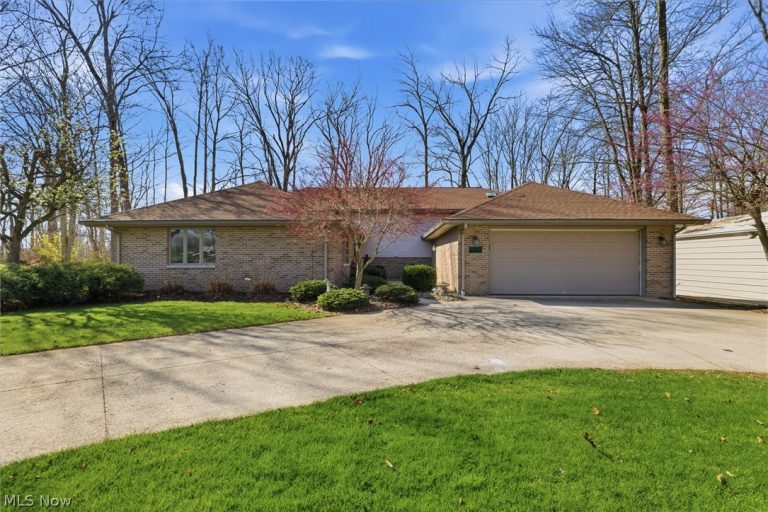 843 Wildwood Drive, Willard, OH, 44890