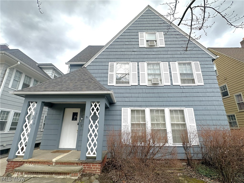 17615 Winslow Road, Shaker Heights, OH