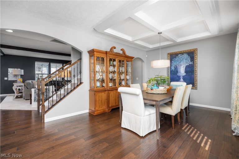 2430 Woodhawk Lane, Avon, OH - Photo 3