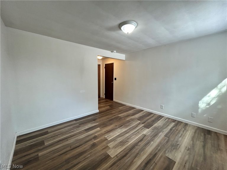 141 Pikeview Road #1, Weirton, WV - Photo 4