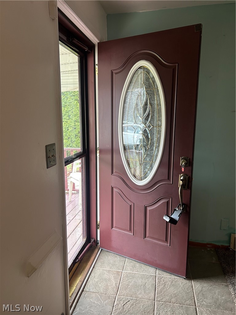 190 Normandy Drive, Painesville Twp, OH - Photo 3
