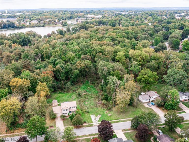V/L Diplomat Drive, Stow, OH - Photo 5