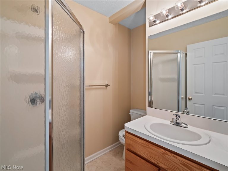 7770 Arbor Way, Parma, OH - Photo 6