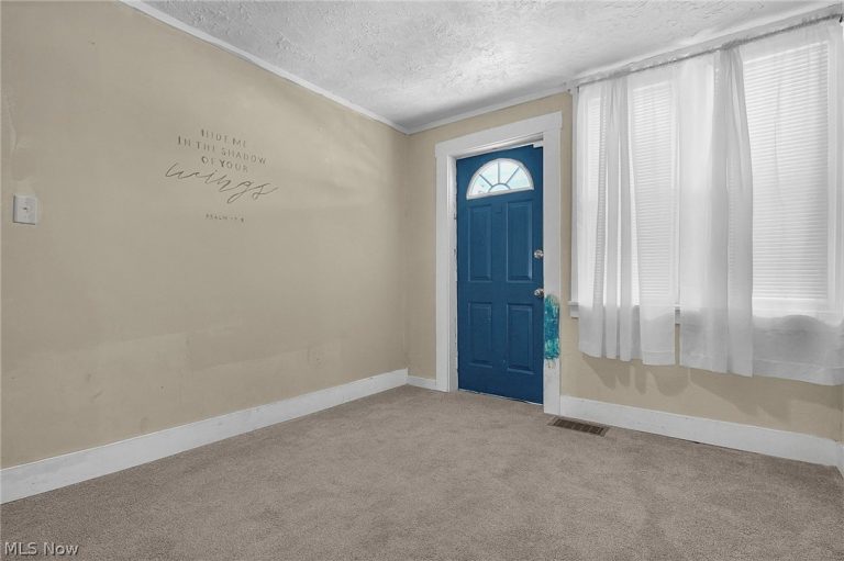 301 Locust Street, Mount Vernon, OH - Photo 6