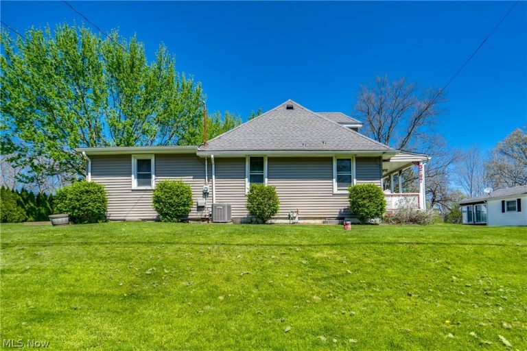 3797 Harper Avenue, Barberton, OH, 44203