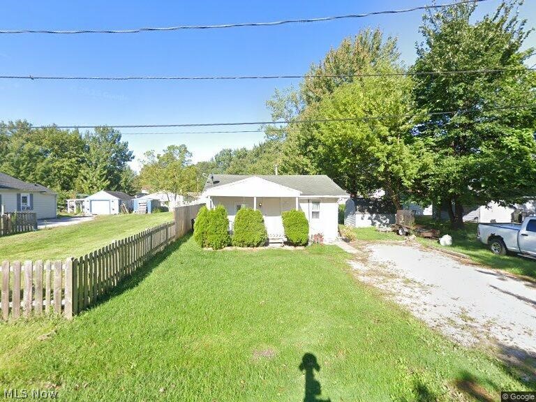 77 King Street, Elyria, OH, 44035