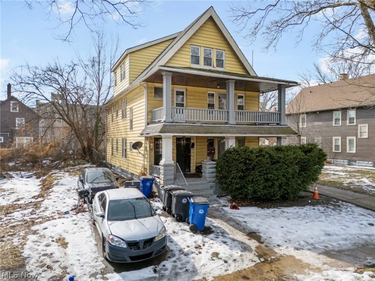 9106 Yale Avenue, Cleveland, OH - Photo 3
