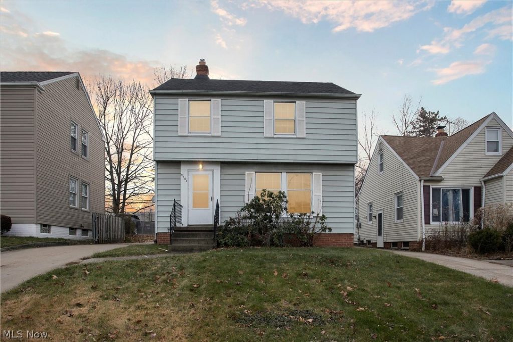 9504 Highland Avenue, Garfield Heights, OH