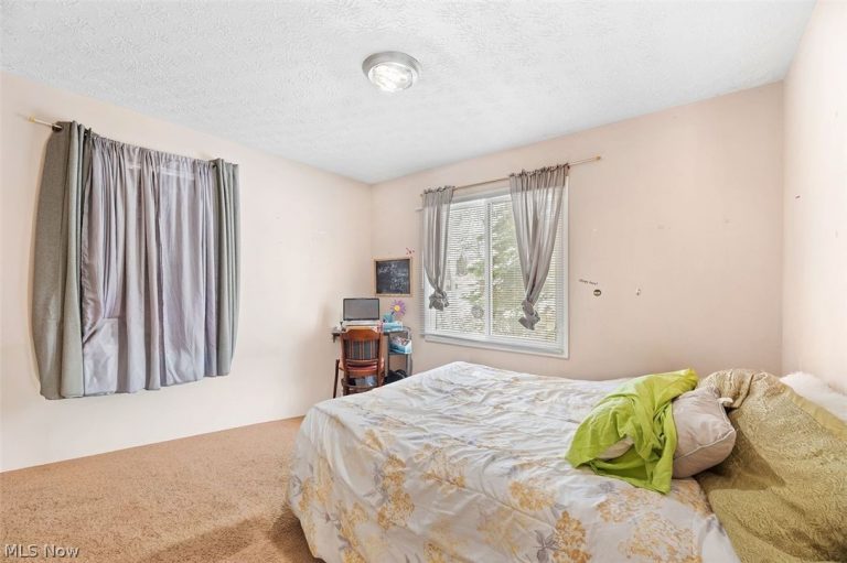 1268 Homestead Road, South Euclid, OH - Photo 8
