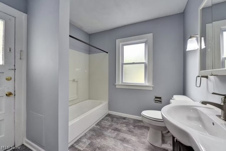 3589 Cedarbrook Road, Cleveland Heights, OH - Photo 4