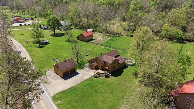 4324 Deerwalk Highway, Waverly, WV - Photo 4
