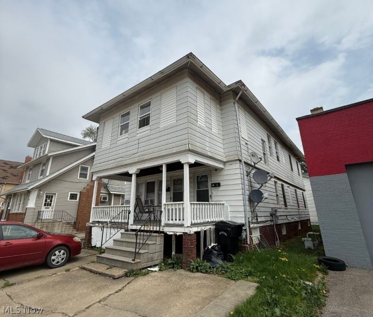 622 Middle Avenue, Elyria, OH, 44035