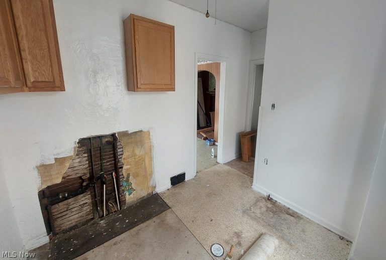 3324 ELM Street, Weirton, WV - Photo 5