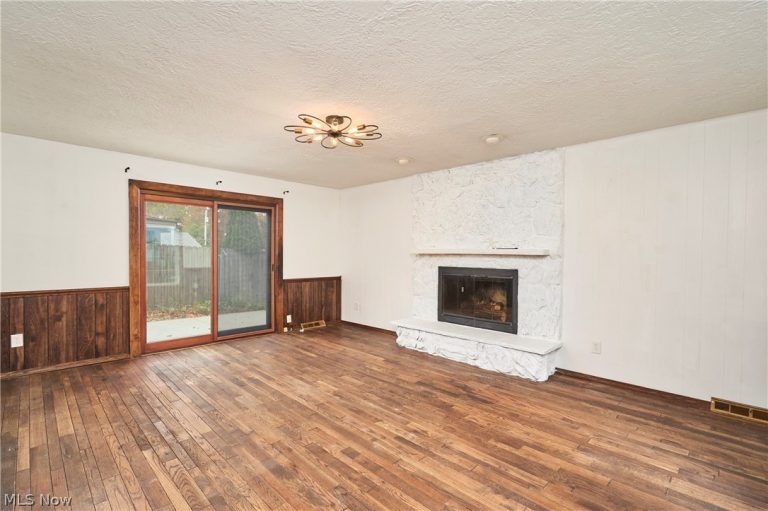 1633 Bancroft Street, Cuyahoga Falls, OH - Photo 6