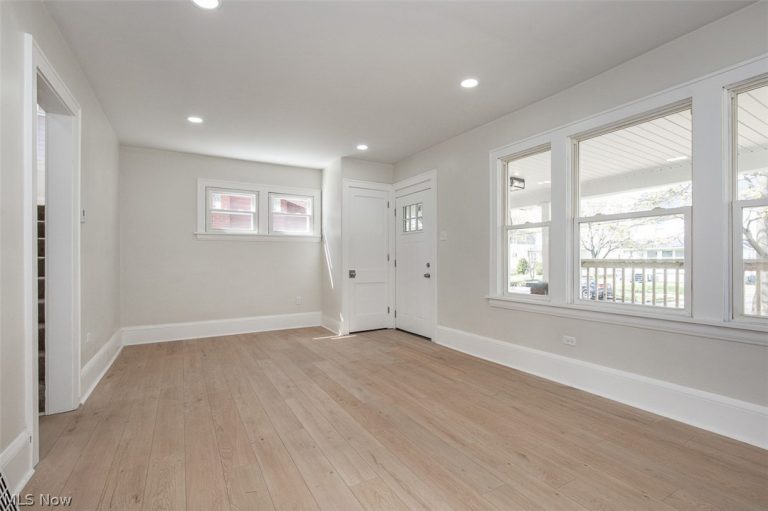 92 Ido Avenue, Akron, OH - Photo 4