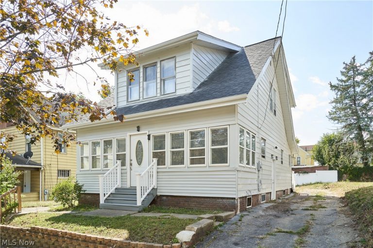 2154 12th Street, Akron, OH - Photo 2